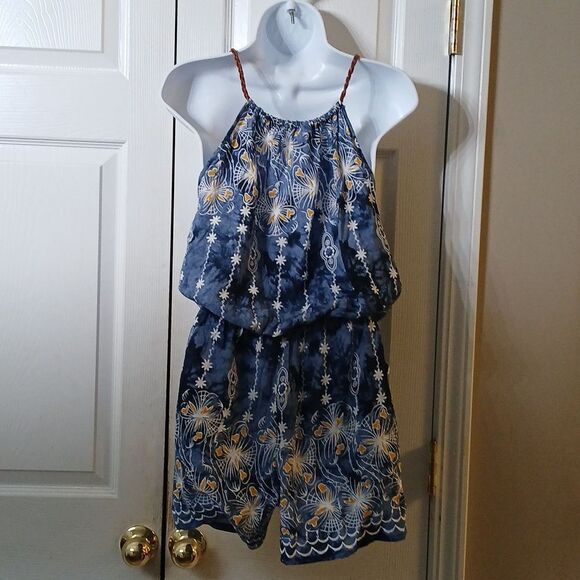 Sleeveless weaved strap blue white yellow floral print romper  Sz L EUC - Picture 4 of 7